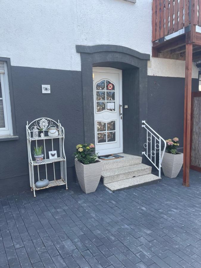 Lahr * Lahr (Hunsruck)